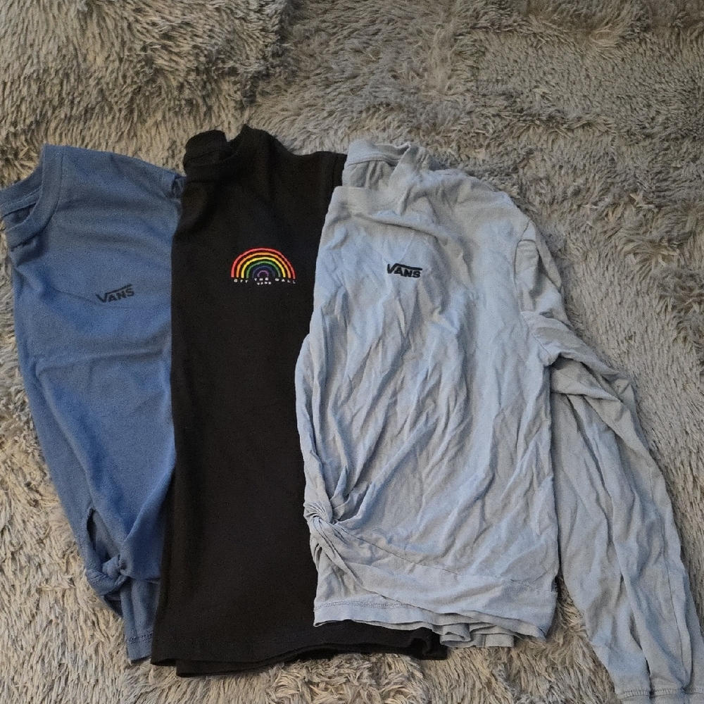 Vans Women's Crewneck Tops - Black and Light Blue